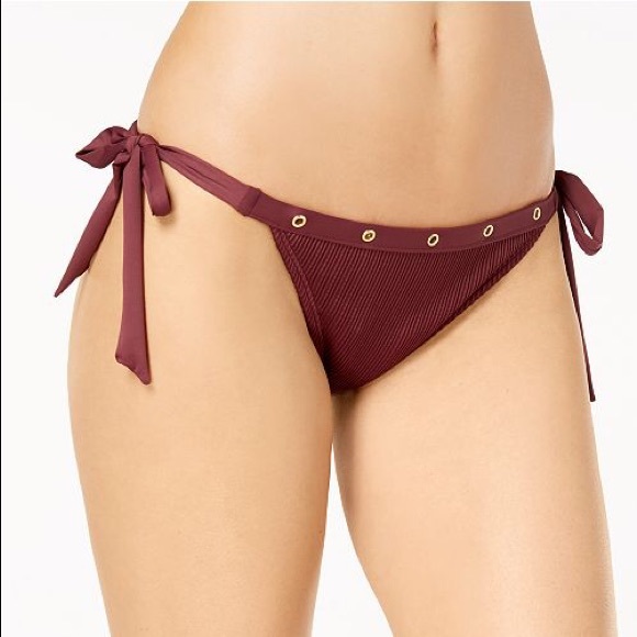 Bar iii Grommet Rib Bikini Set - Picture 5 of 10